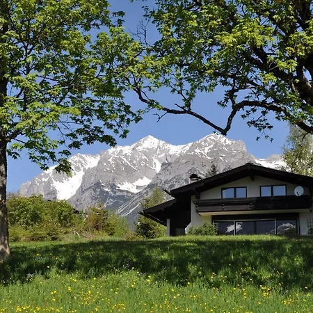 Holiday home Landhaus Blaubeerhugel